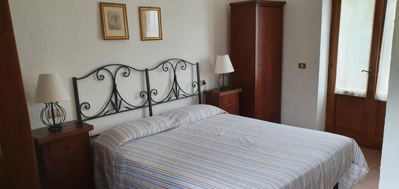 Poloturisticoumbria Rustico Con Piscina Vista Lago Passignano sul Trasimeno Eksteriør billede