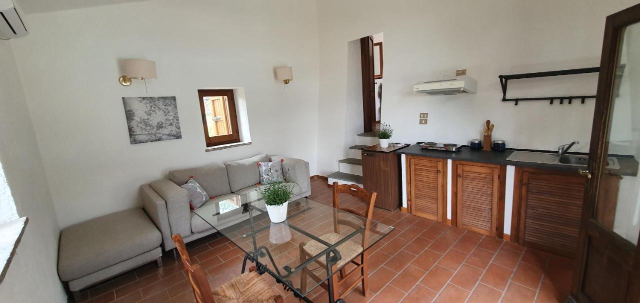 Poloturisticoumbria Rustico Con Piscina Vista Lago Passignano sul Trasimeno Eksteriør billede