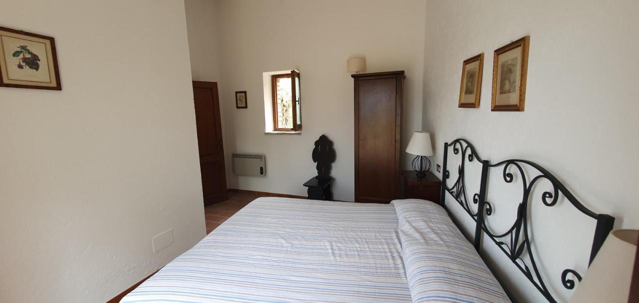 Poloturisticoumbria Rustico Con Piscina Vista Lago Passignano sul Trasimeno Eksteriør billede